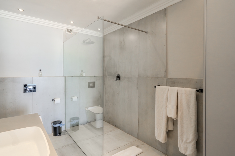 3 Bedroom Property for Sale in Camps Bay Western Cape